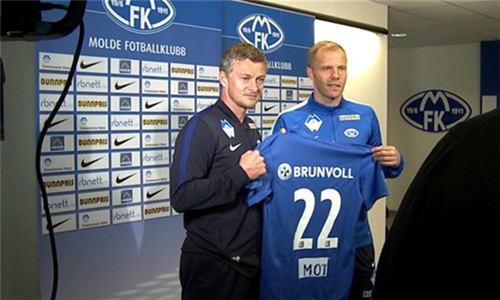 足球传控体系的核心逻辑（传控足球的底层原理）