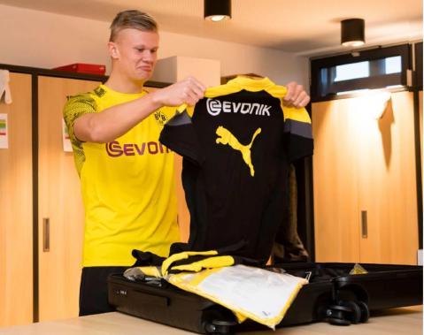 要扛不住了！掘金半场归来火力全开两分钟轰12分 森林狼被迫暂停（森林狼招架不住！掘金易边后火力全开两分钟狂轰12分逼出暂停）