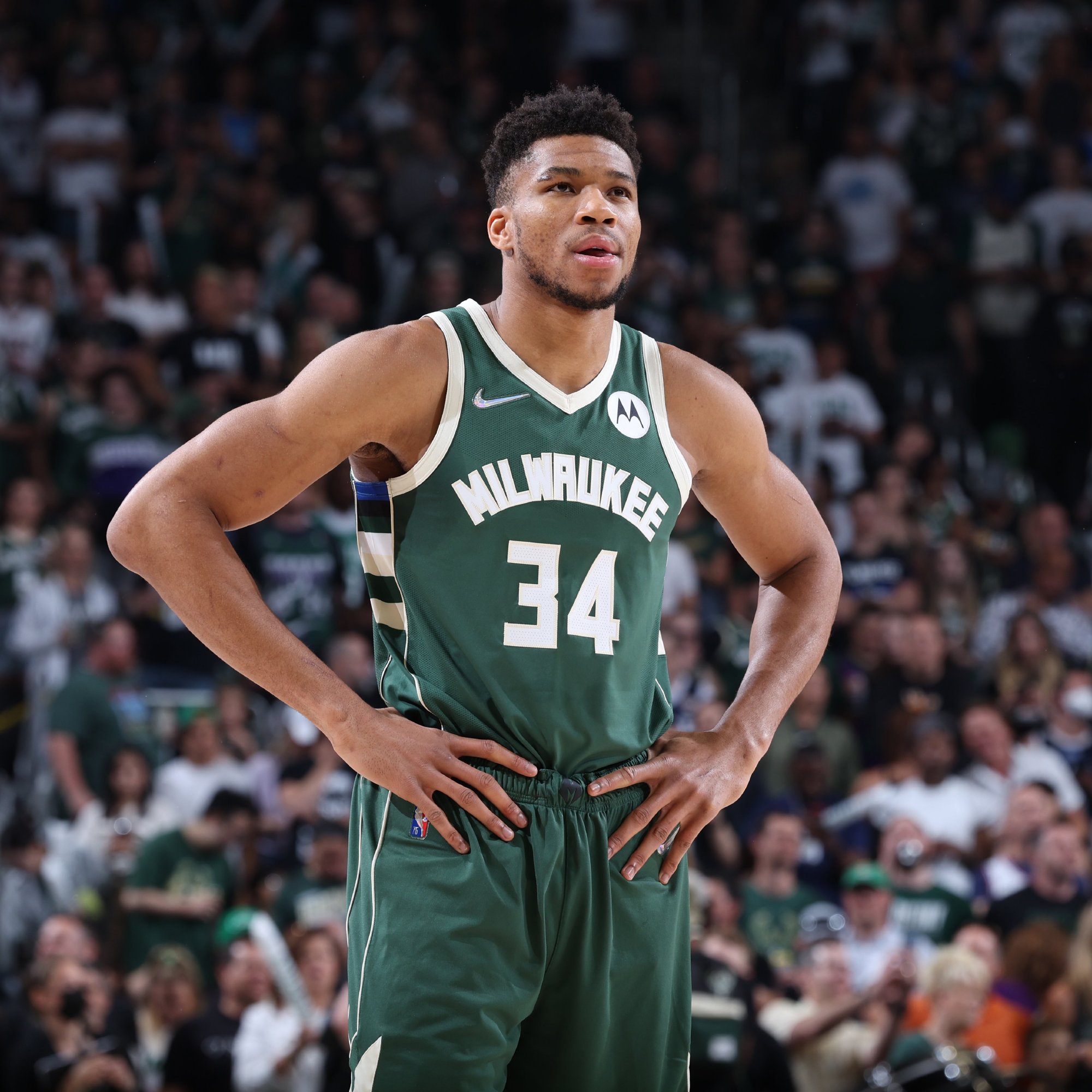 罗体：齐尔克泽想在加斯佩里尼手下踢球，曼联希望纯租借（罗体：齐尔克泽倾向在加斯佩里尼麾下效力，曼联主张纯租借）