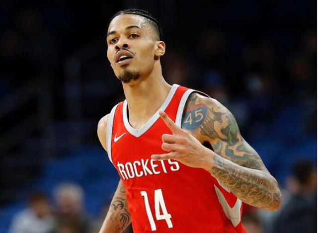 姆希塔良：如果说一名像来自另一级别的球员，我会选扎尼奥洛（姆希塔良：看起来像更高一级别的球员？我选扎尼奥洛）