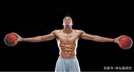 NBA焦点战：湖人客场逆转快船,（NBA焦点之战：湖人客场完成逆转击败快船）