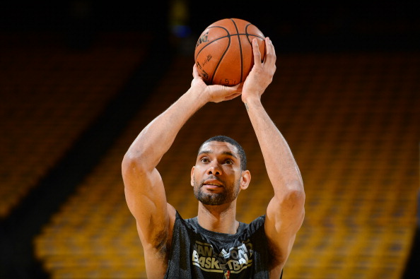 区域防守在足球战术中有什么作用，现在跟原来有哪些不同？（足球战术中的区域防守：作用解析与演变对比）