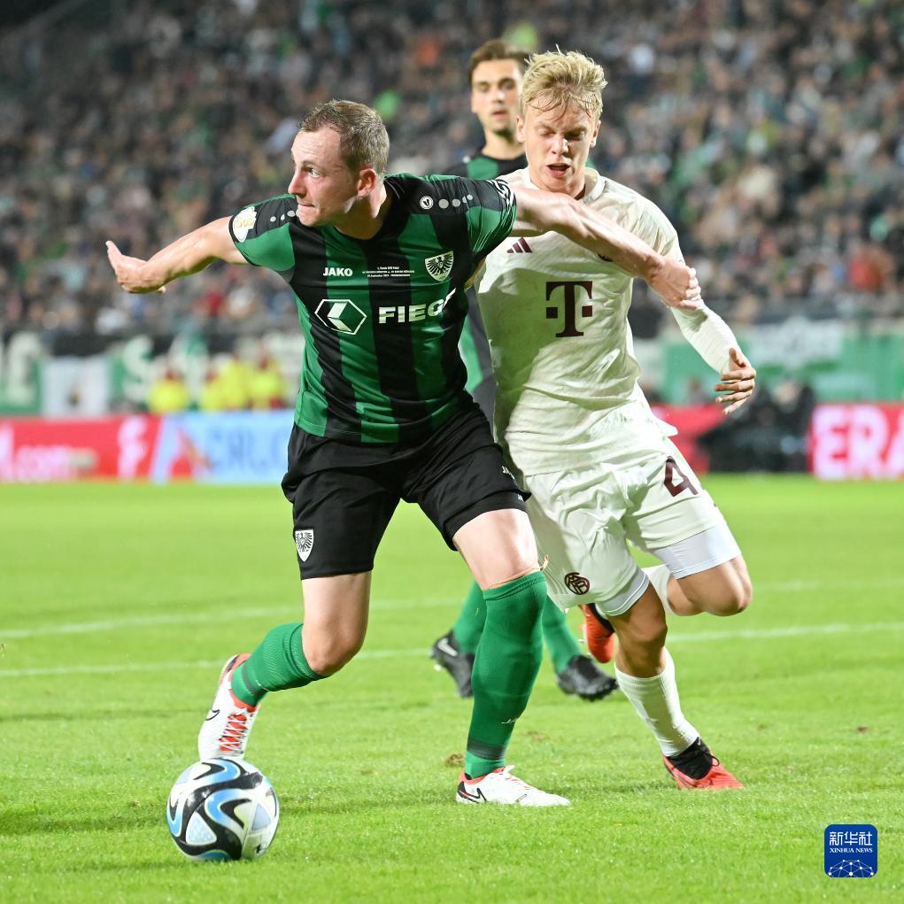 阿斯：迎来新成员，姆巴佩雕像入驻皇马主题乐园核心展区（阿斯：皇马主题乐园核心区迎新，姆巴佩雕像正式入驻）