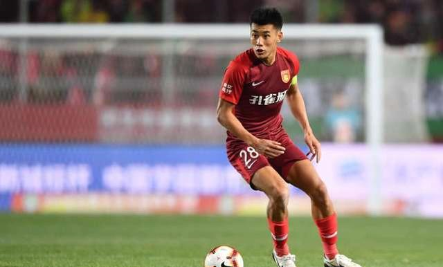 皇马欧冠点球争议 再好的VAR背后也是人操控（皇马欧冠点球风波：再先进的VAR也难避人为因素）