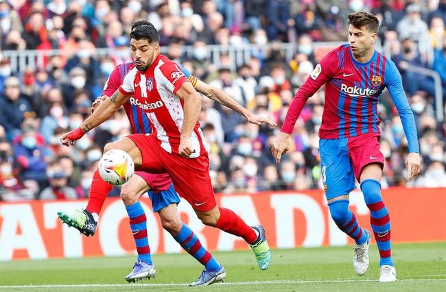 里夫斯：詹姆斯投了那个球人们会骂他该传，传了又说他该投（里夫斯：詹姆斯投就被说该传，传又被说该投）