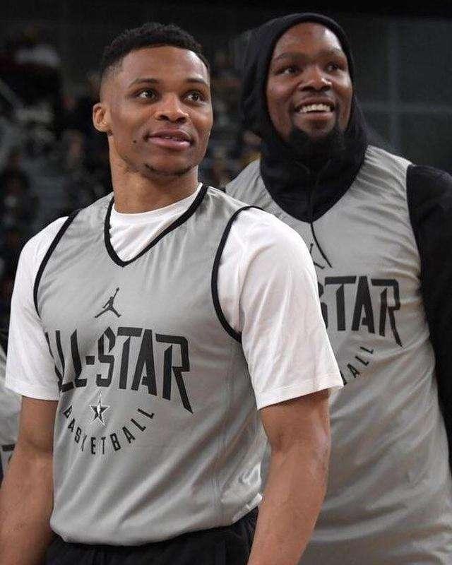 半场战报：沃尔夫斯堡2-0柏林联合，阿穆拉1射1传，维默尔破门（半场速报：沃尔夫斯堡2比0领先柏林联合，阿穆拉传射建功，维默尔收获进球）