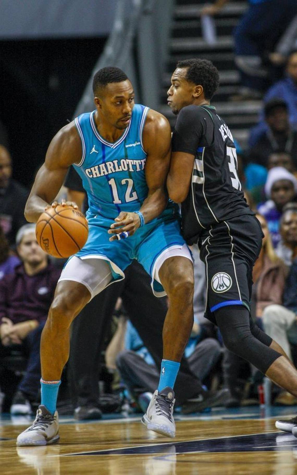 拜仁跟队：凯恩正在全力劝说格伊，希望他能选择加盟拜仁（拜仁队内消息：凯恩正全力说服格伊选择加盟拜仁）