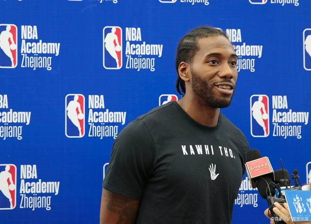 勇士vs鹈鹕伤病报告：库里等8人缺席，小佩顿大概率出战（勇士战鹈鹕伤情更新：库里领衔8人缺阵，佩顿二世大概率出战）